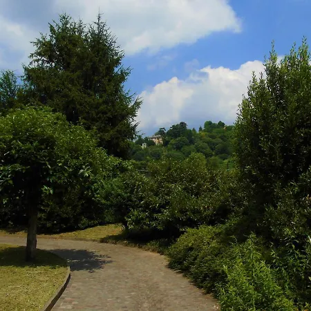 Cascina Cavalli Astino 度假居 *