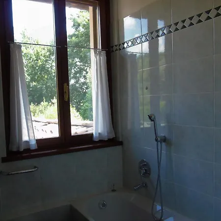 Cascina Cavalli Astino 度假居 *