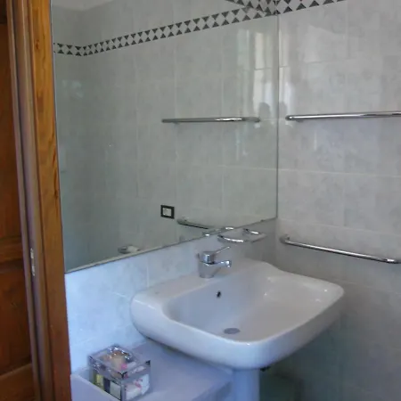 Cascina Cavalli Astino Ferienhaus